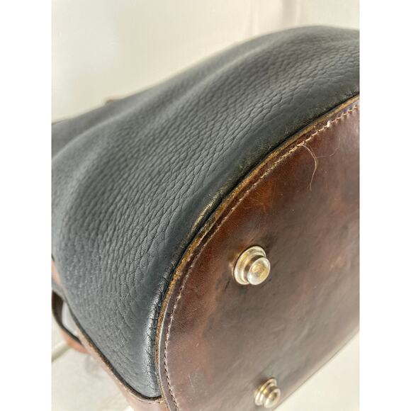 DOONEY & BOURKE VINTAGE PEBBLED LEATHER LARGE BUCKET BAG - Picture 10 of 16